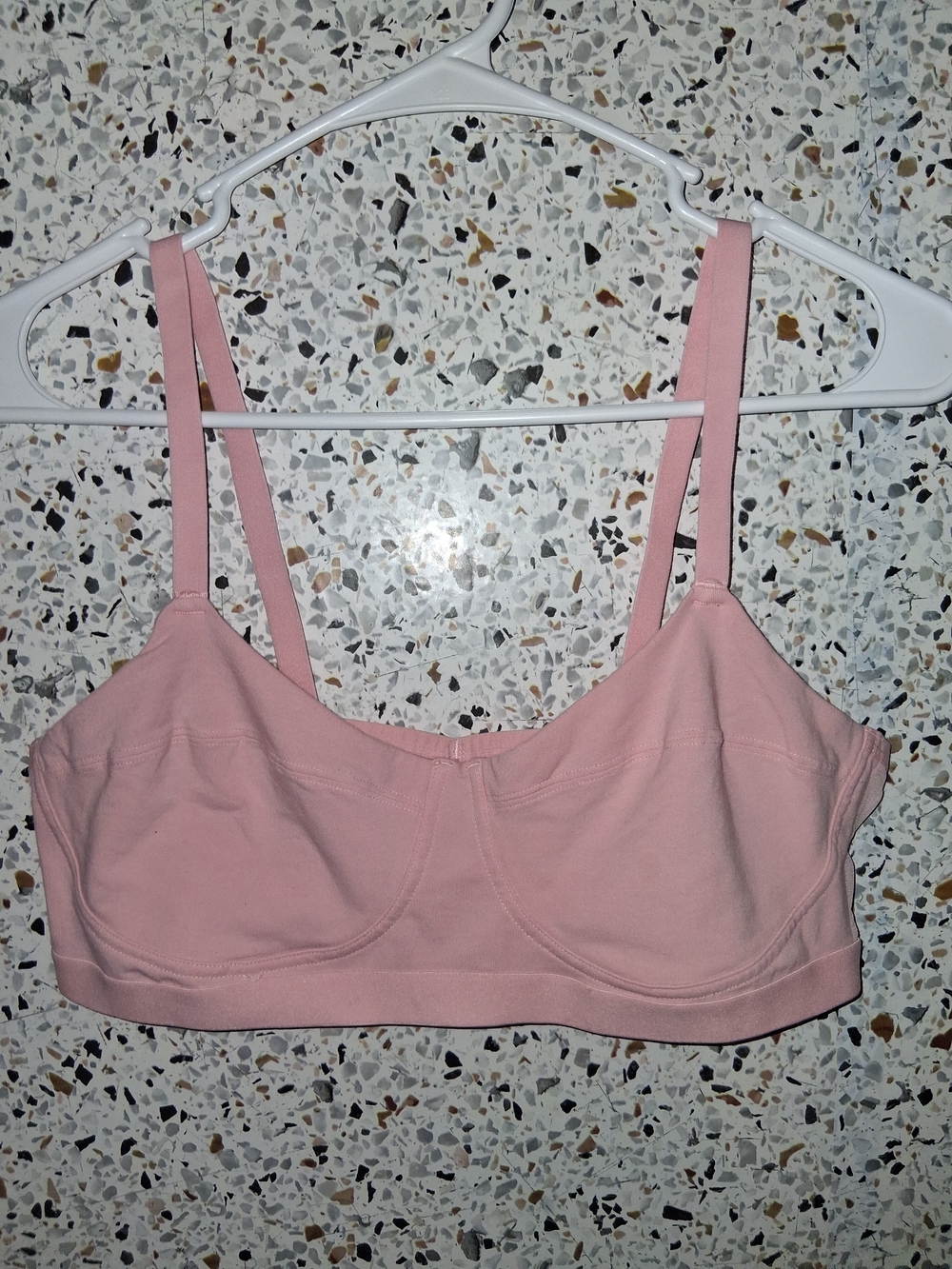 Colsie Pink Wireless Bralette with Adjustable Straps